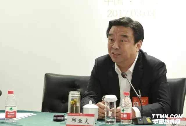 紡織 邱亞夫.jpg